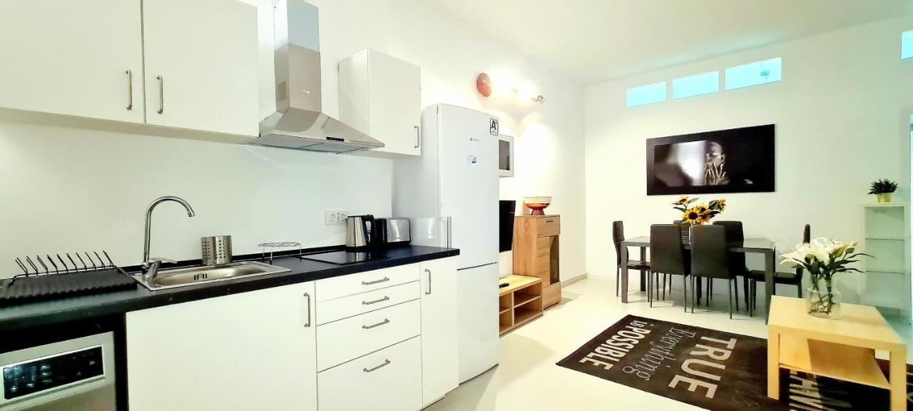 Madrid Norte II By Oshun Apartments Ngoại thất bức ảnh