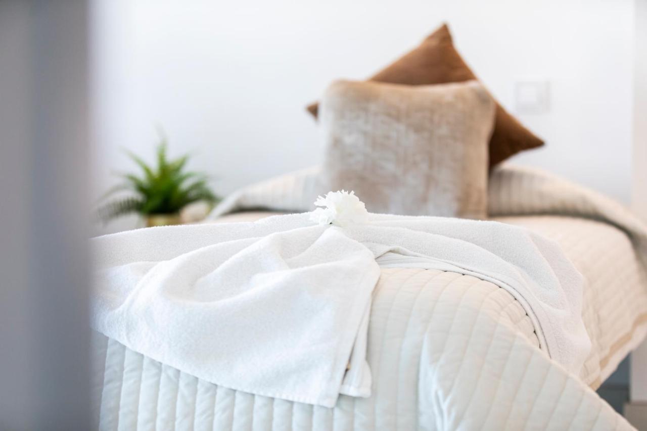 Madrid Norte II By Oshun Apartments Ngoại thất bức ảnh